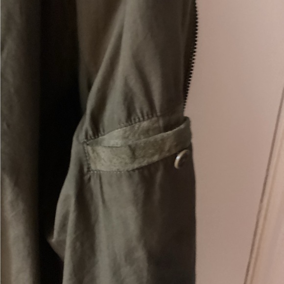 Men’s John Varvatos Olive Green Suede Jacket 52-Some discoloration lining - Picture 11 of 15